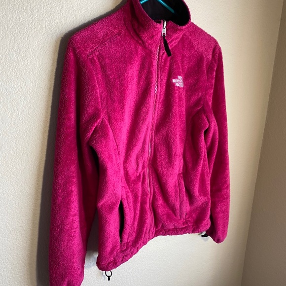 The north face classic fleece zip up in pink - Picture 4 of 8